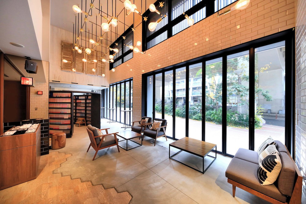 Quintessa Hotel Osaka Umeda Comic&Books