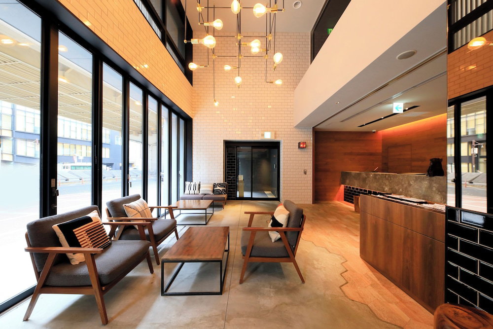 Quintessa Hotel Osaka Umeda Comic&Books