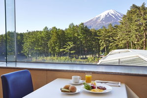 Hotel Fuji Premium Resort cazare Fujikawaguchiko