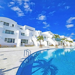 Hotel Santorini Hotel&Villas Miyakojima cazare Miyakojima