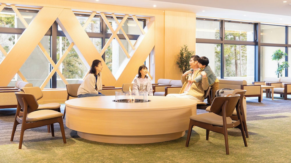 Ooedo Onsen Monogatari Premium Yamanaka Grand Hotel