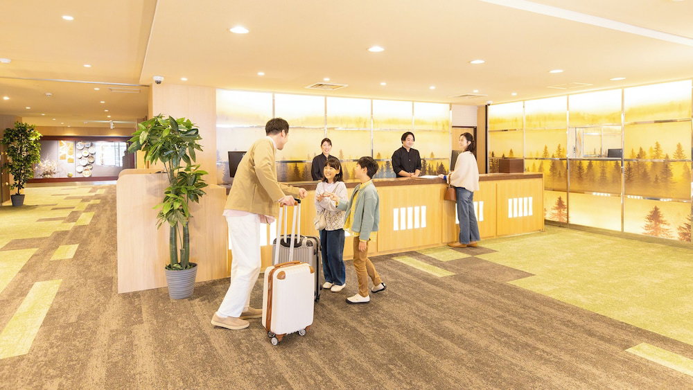 Ooedo Onsen Monogatari Premium Yamanaka Grand Hotel