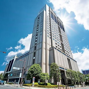 Hotel Royal Pines Hotel Urawa cazare Yono