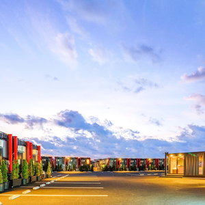 Hotel Hotel R9 The Yard Ashikagafukutomi cazare Ashikaga