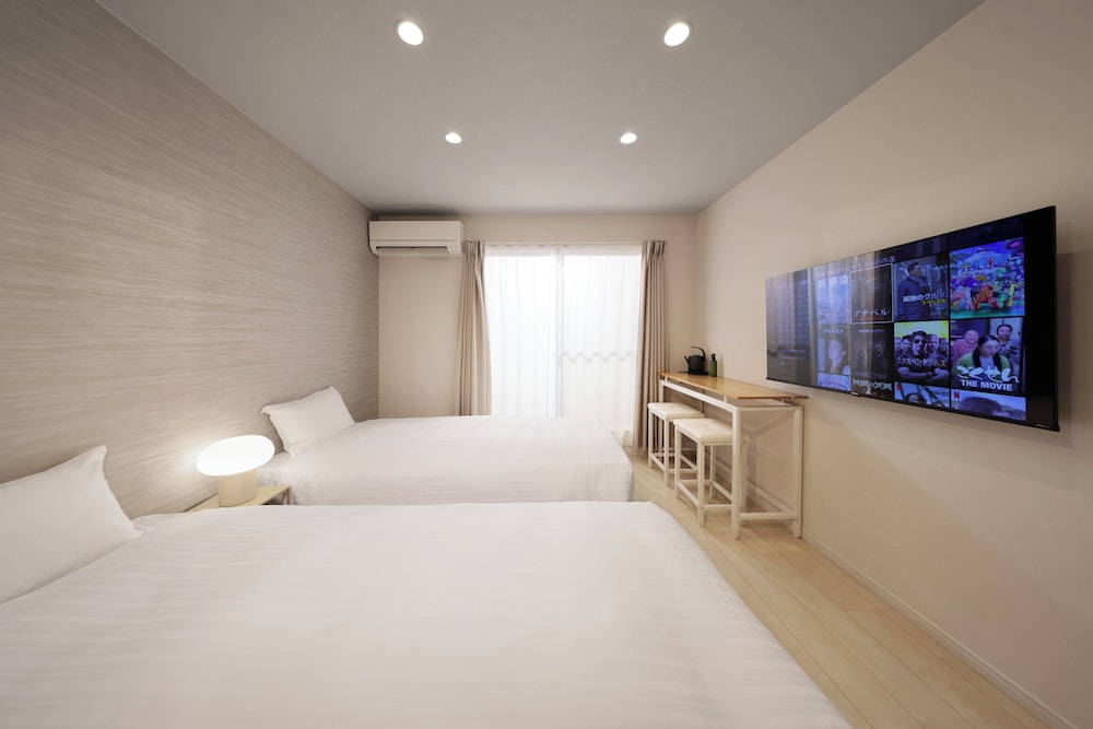 Hotel Crystalcourt Shirahama