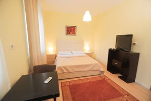 Hotel Artistic Tirana Blloku cazare Tirana