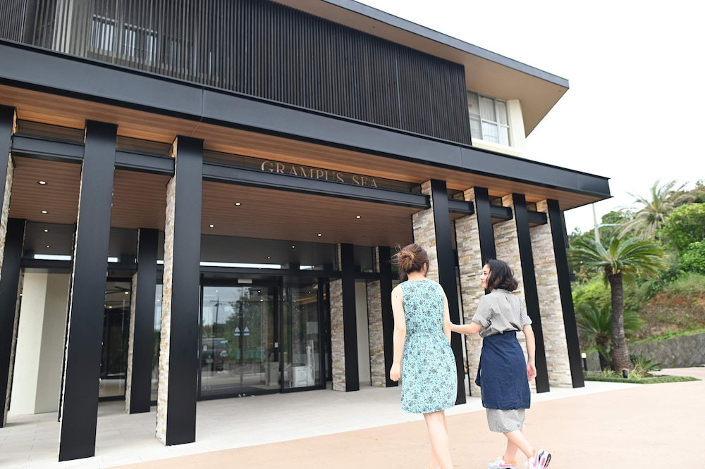 Hotel Grampus Sea