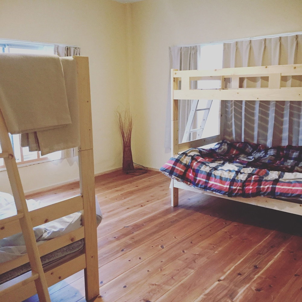 Organic Guesthouse & Cafe Ohana - Hostel