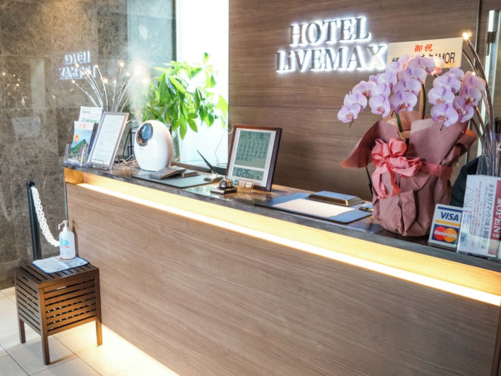 Hotel Livemax Saitama Asakaekimae