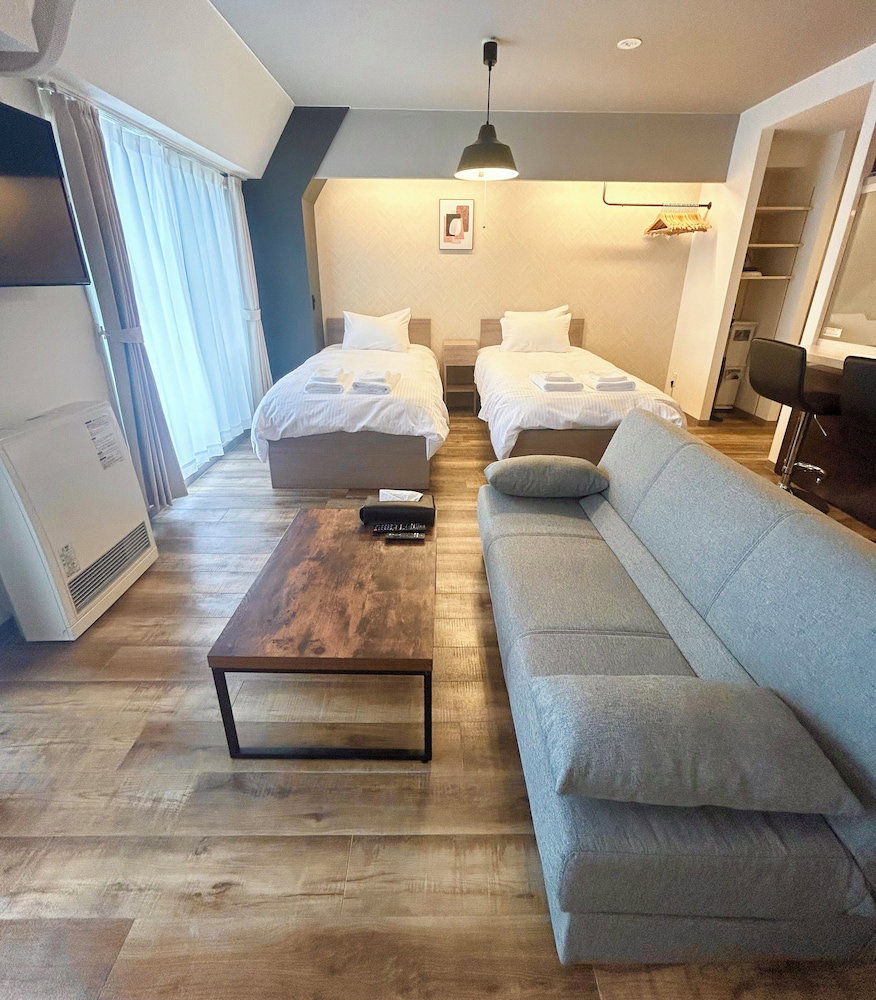 Hotel Town Royal 701