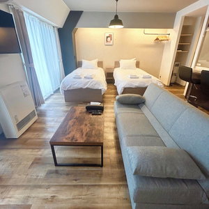 Hotel Town Royal 701 cazare Taira