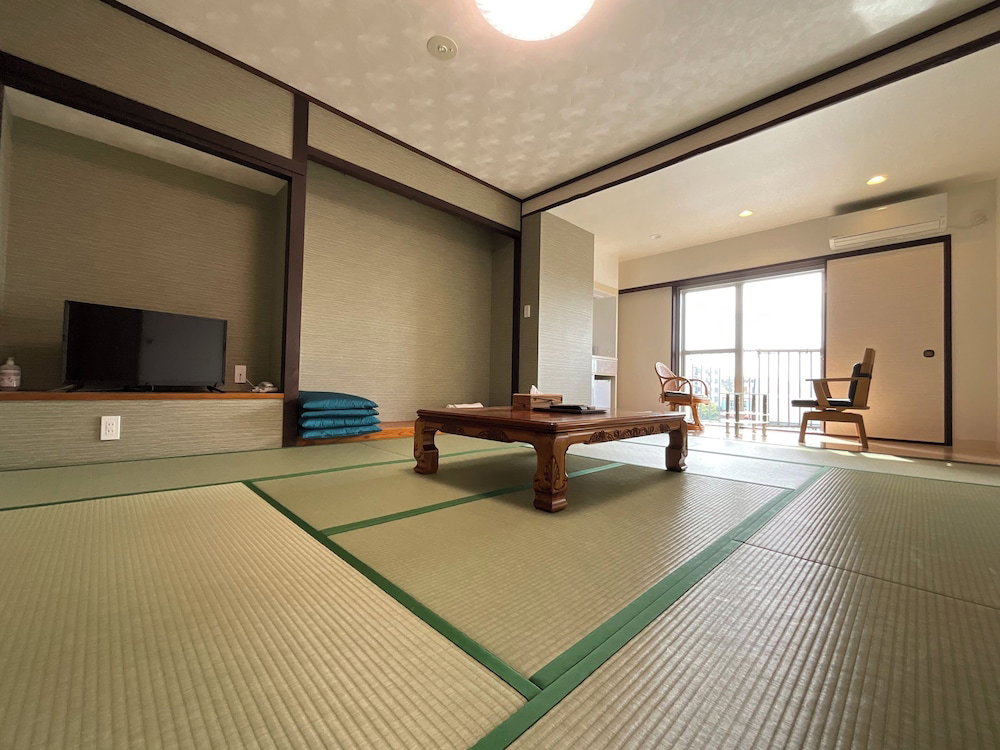 Hotel Kishu Railway Katase Enoshima Hotel