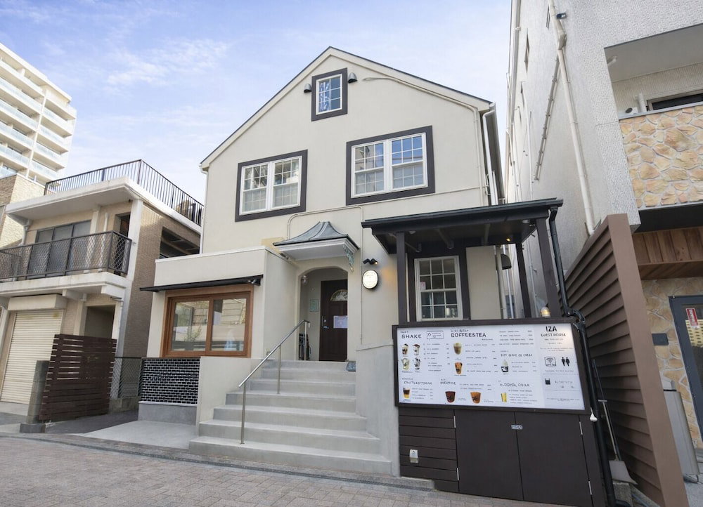 Hotel Iza Enoshima Guesthouse&Bar - Hostel