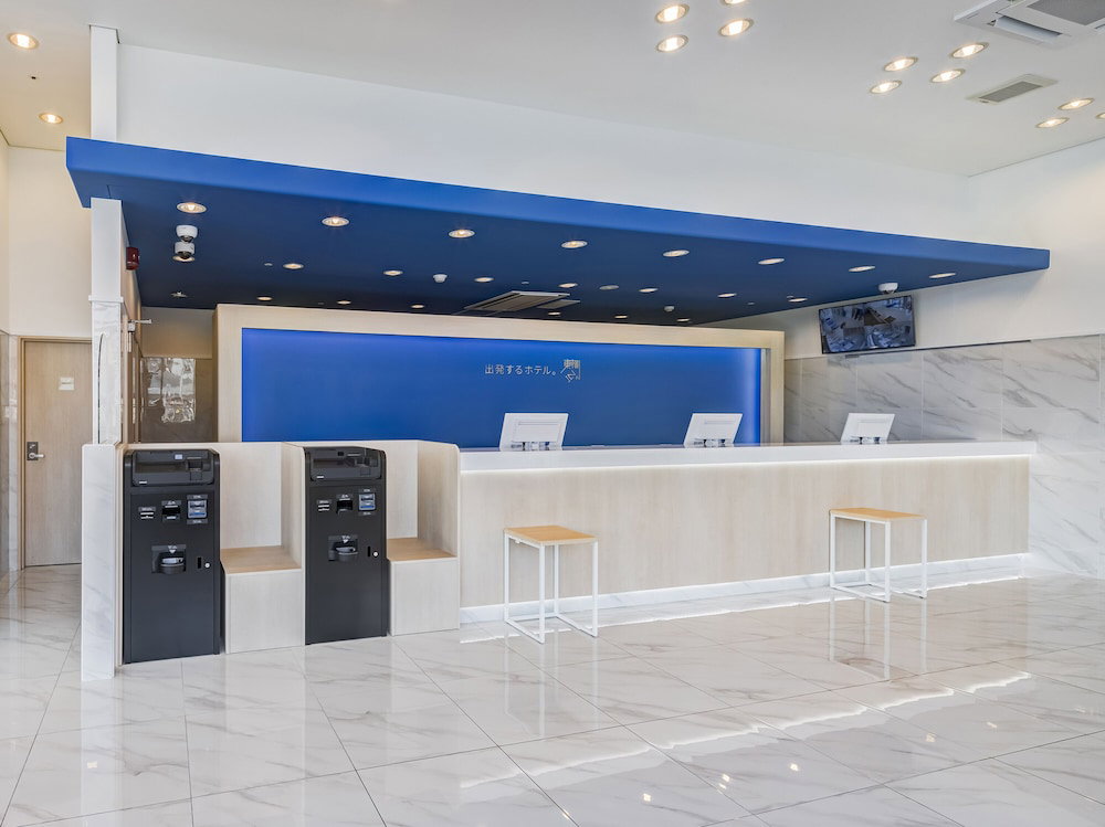 Toyoko Inn Imba Nihon-Idai Ekimae