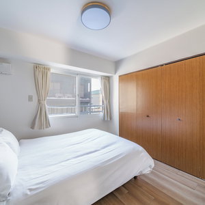 Hotel E-Us Naebo 203 cazare Taira