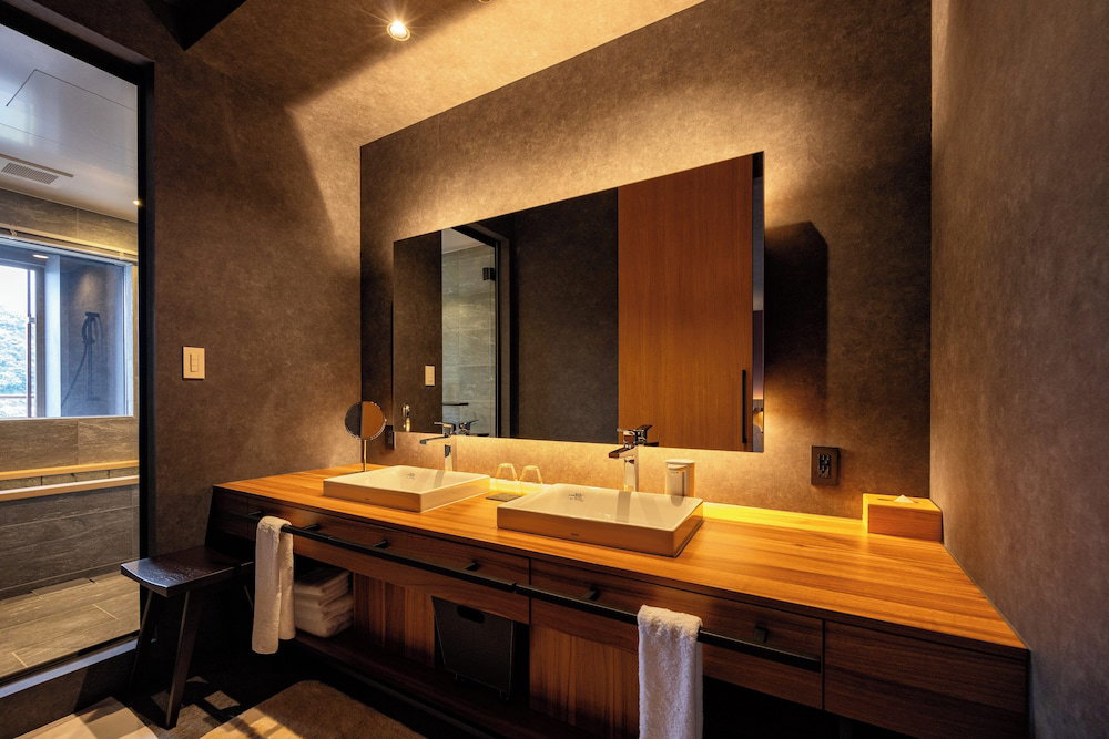 Urari Takeo Garden Terrace Spa Resorts