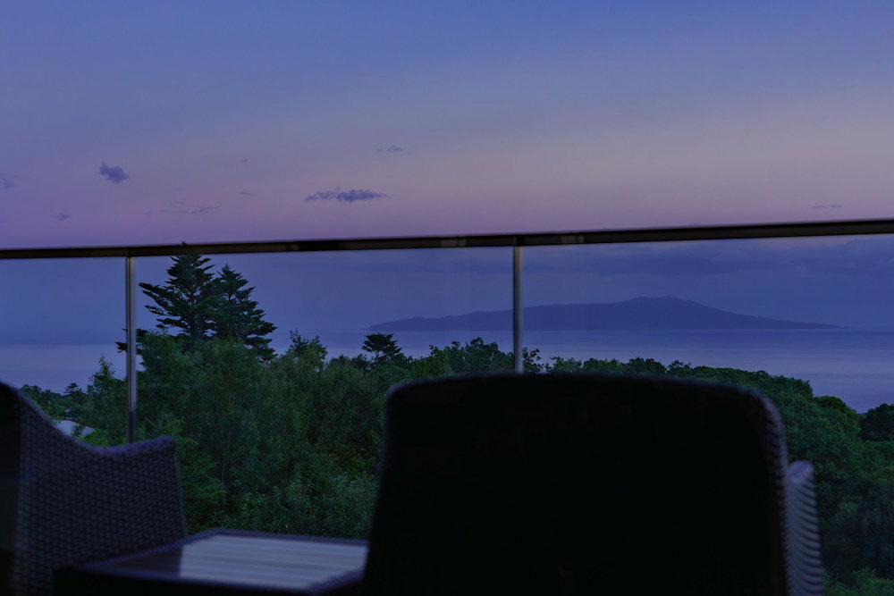 Hotel Omuro No Mori Gyokusui - 13 Years Or Older -