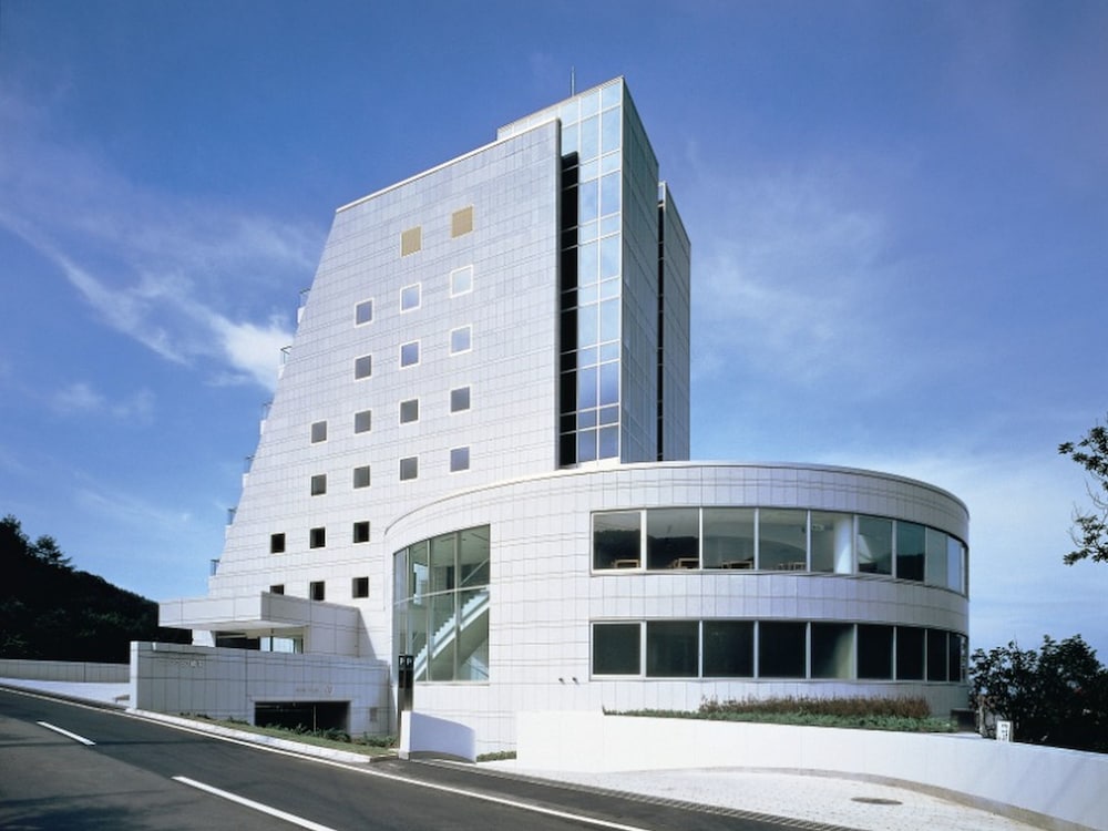Hotel Takamiya Rurikura Resort