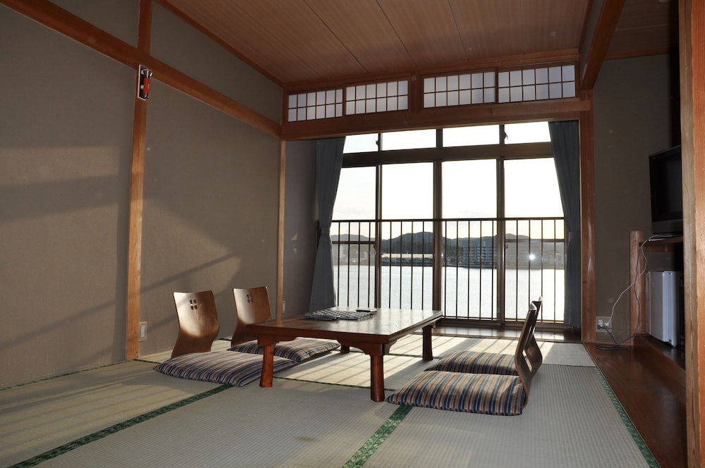 Kahan No Yado Karatsu Castle