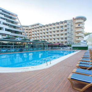 Sejur Beach Club Doganay Hotel vacanta Alanya