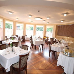 Hotel Panorama Wellness Apartman cazare Hajduszoboszlo