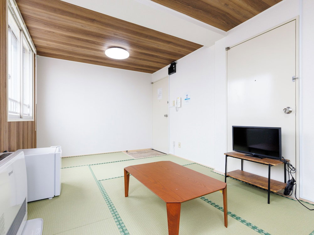 Tabist Jkn Twin Hotel