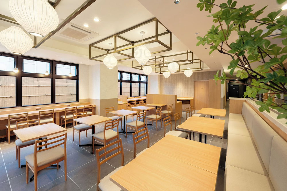 Iyashidokoro Hotel Kanraku Kurumeekimae