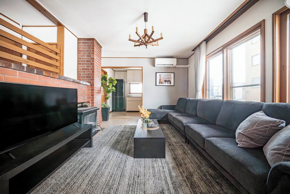 Hotel E-Us Naebo House