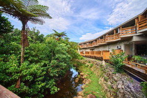Hotel Jungle Hotel Painu Maya cazare Yomitan