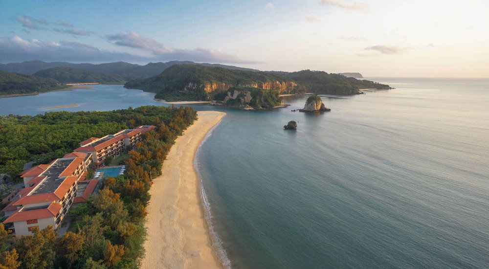 Hotel Iriomote Hotel By Hoshino Resorts