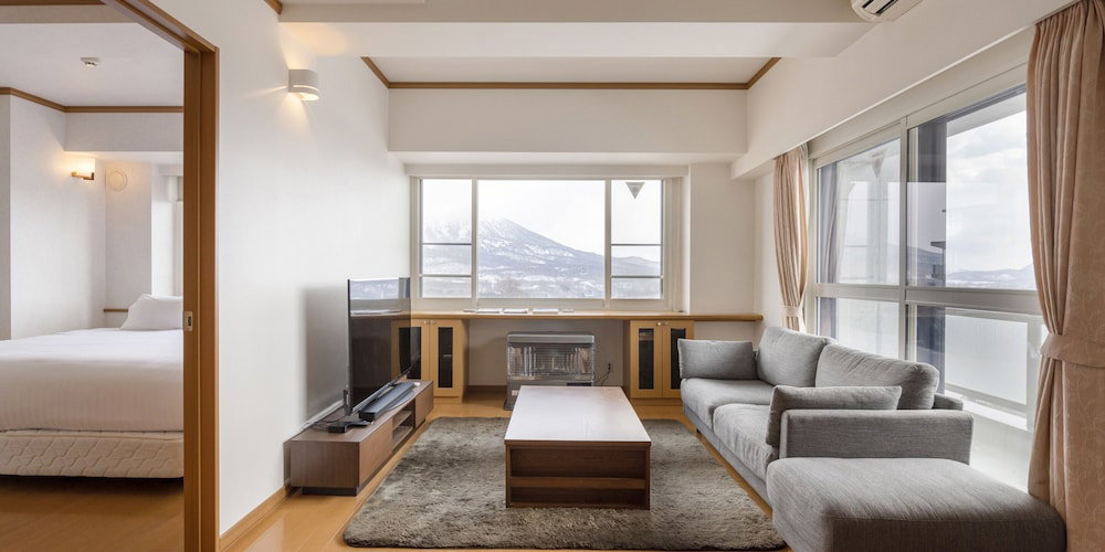 Hotel Mountainside Palace