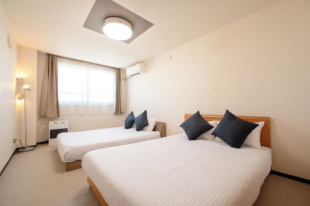 Hotel Stay In Tokiwa