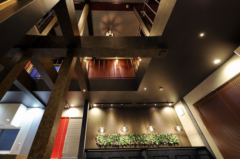 Hotel The Beehive Aioi