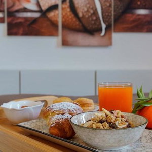 Hotel Nùe Rooms cazare Cagliari
