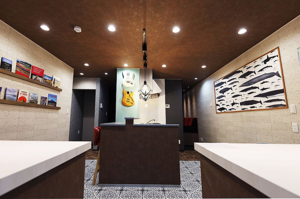 Hotel The Beehive Otaru