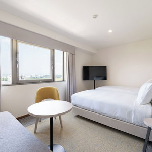 Hotel Ana Holiday Inn Tosu By Ihg cazare Tosu