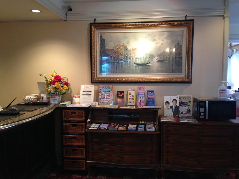Hotel Creston Hotel