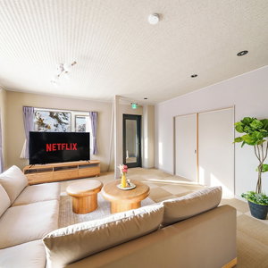 Hotel The Crane Sanctuary Kamifurano cazare Biei