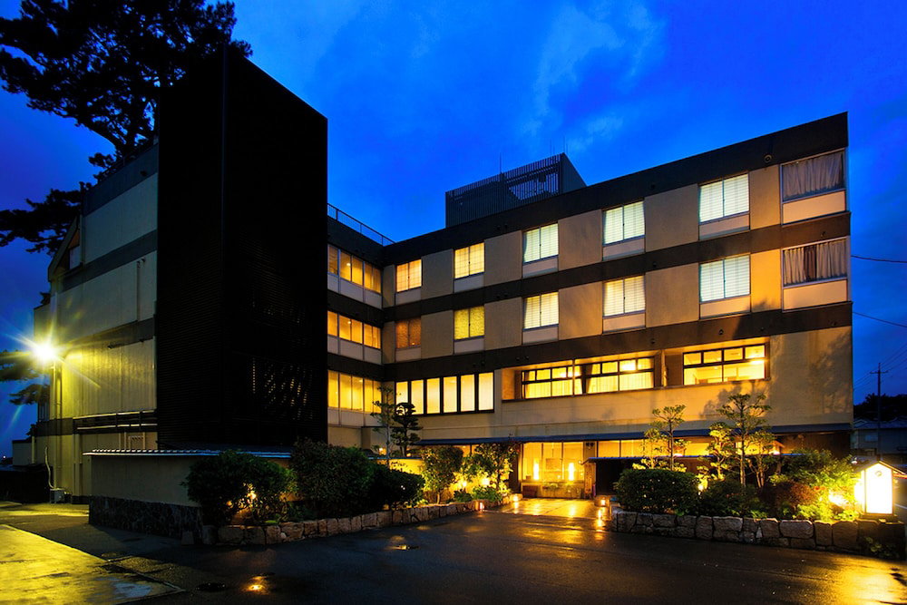 Hotel Yoimachinoyado Hagiichirin