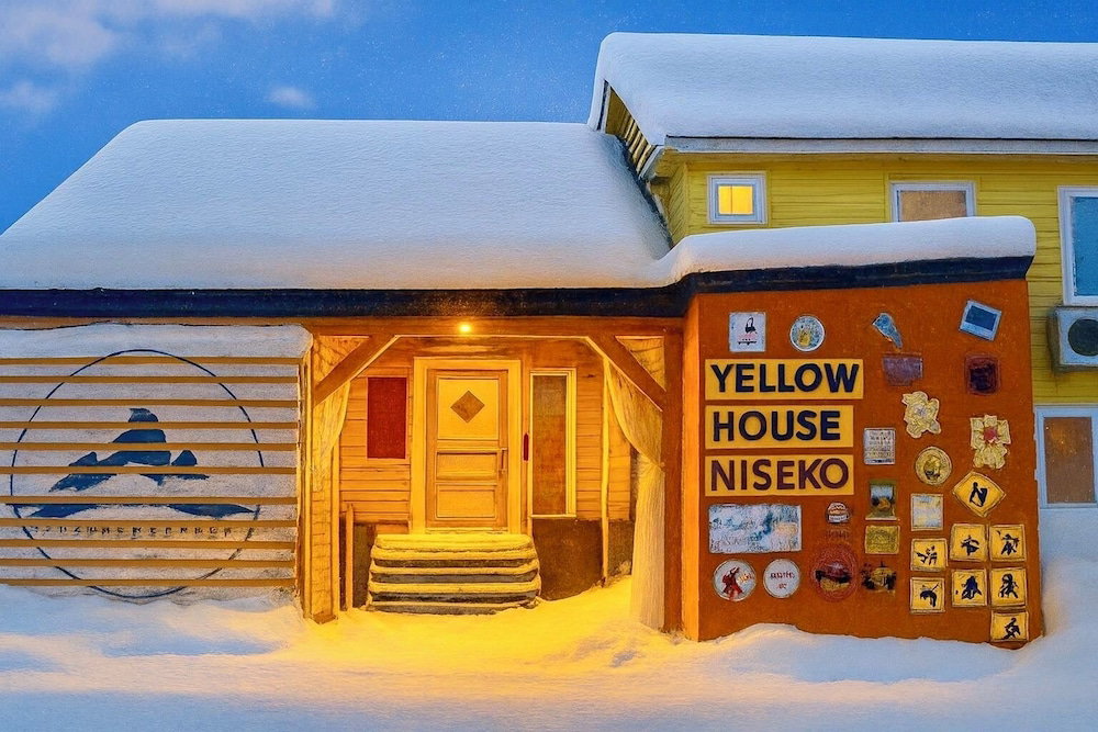 Hotel Yellow House Niseko