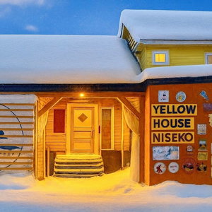 Hotel Yellow House Niseko cazare Niseko Town