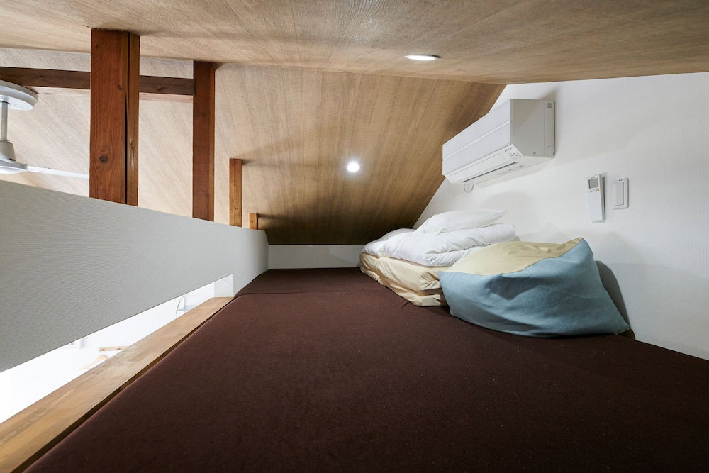 Rush Awaji Guppy - Seaside Holiday Home