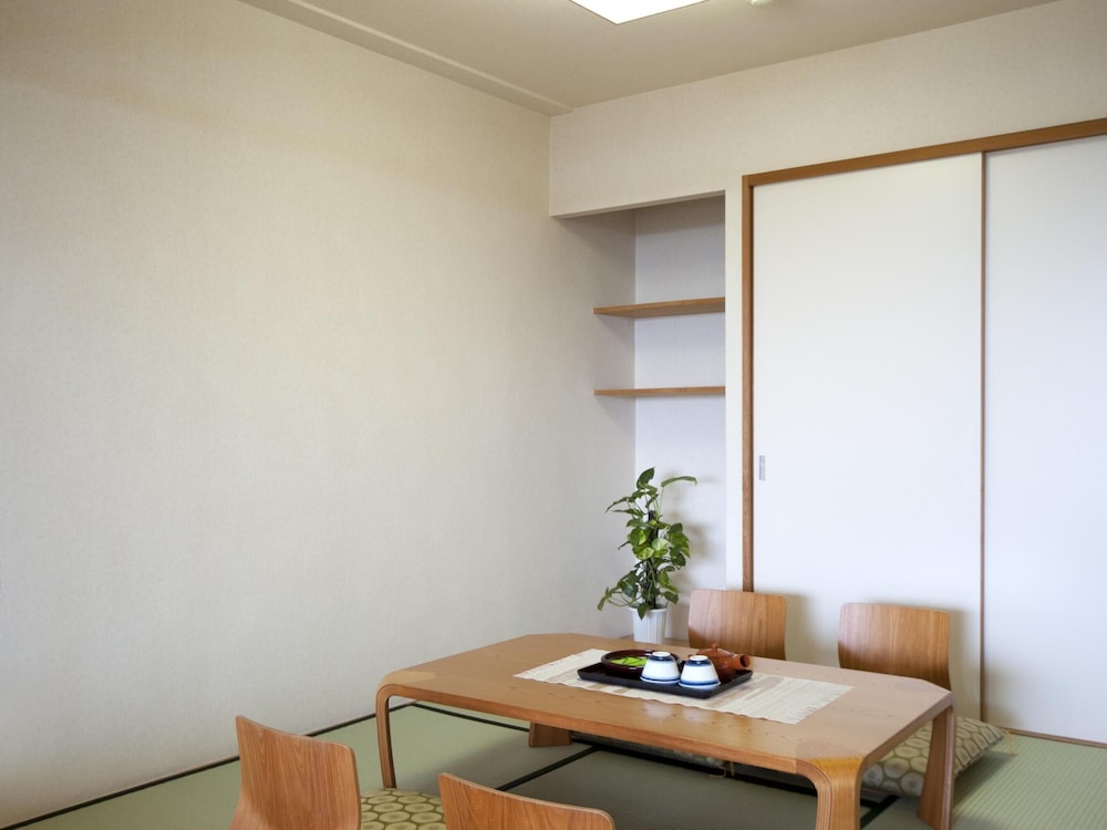 Yu-Furi Izukogen