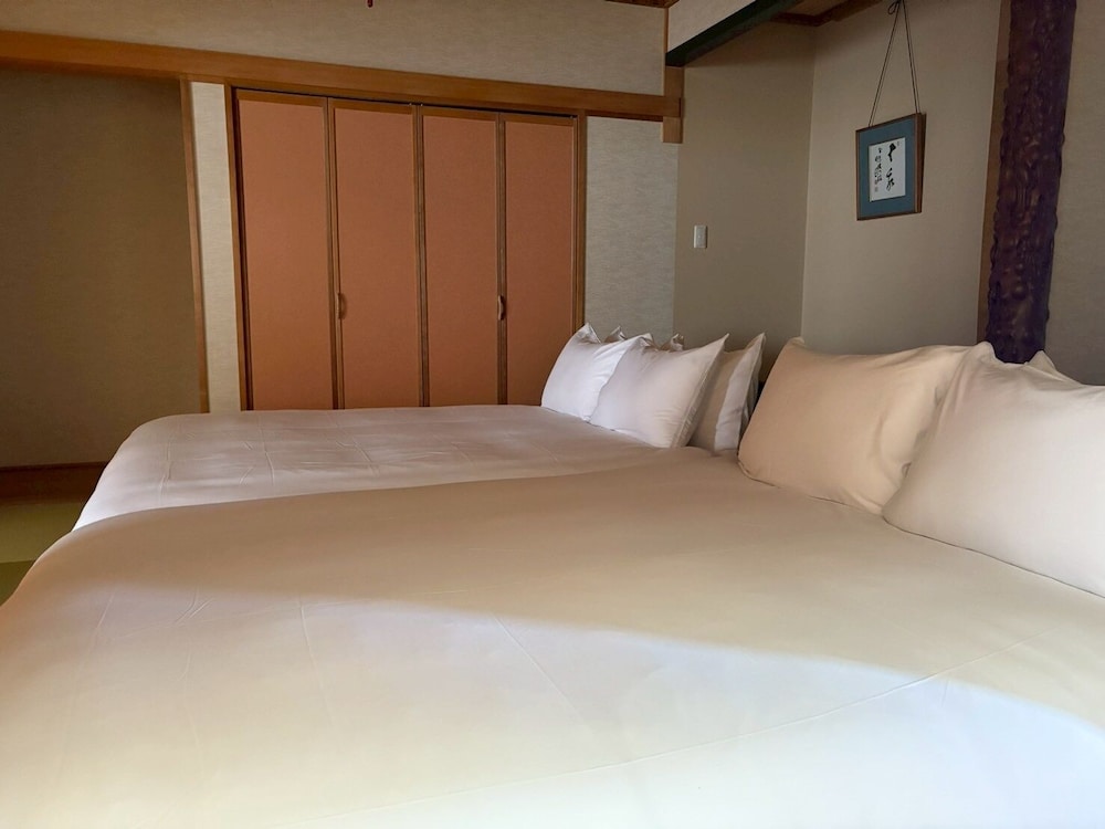 Hotel Bay Luna