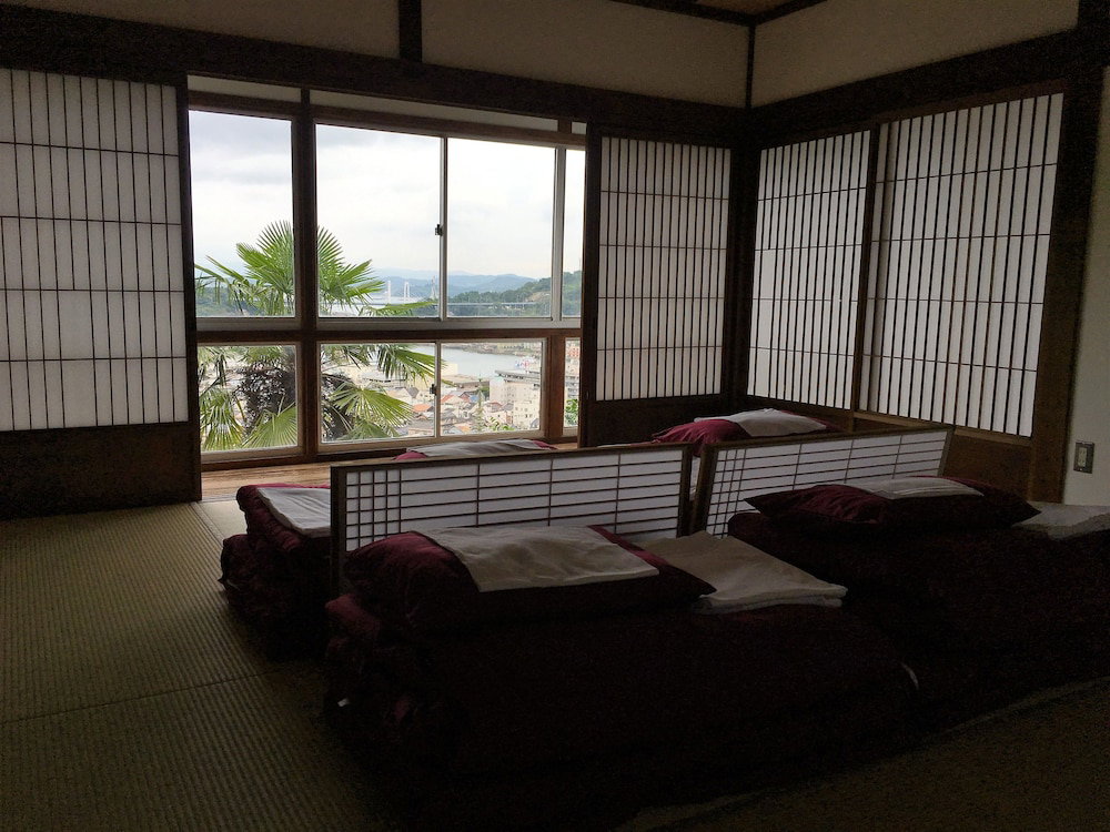 Onomichi Guest House Miharashi-Tei - Hostel
