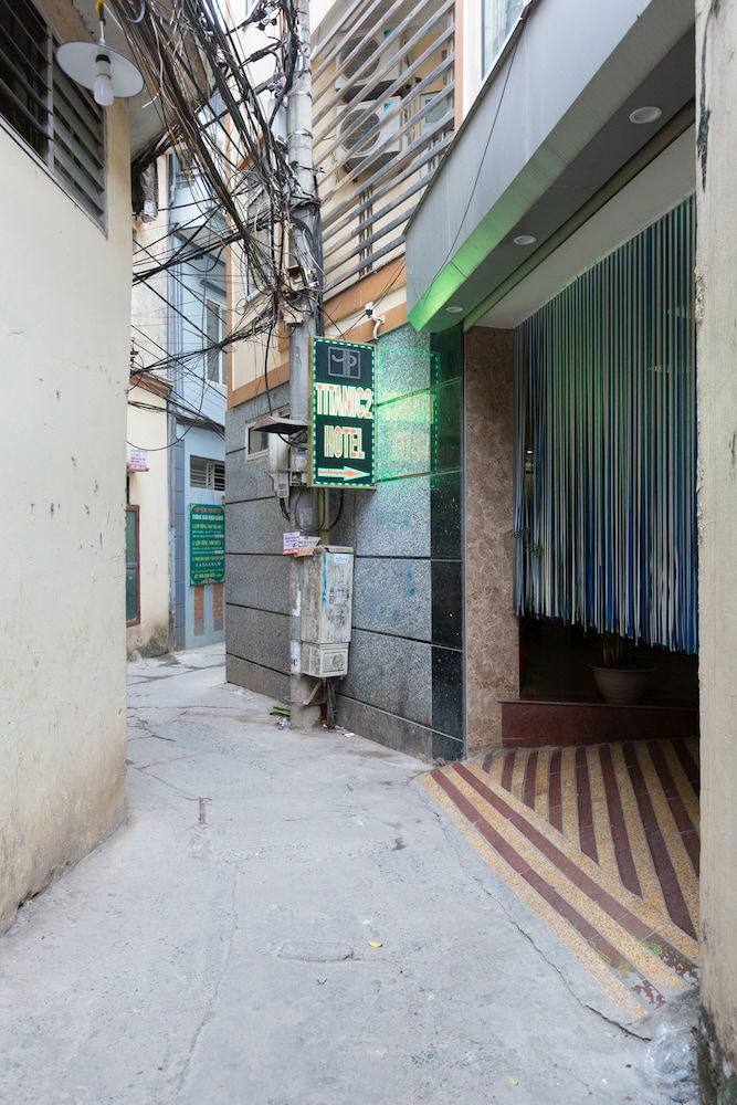 Hotel Titanic 2 Hotel