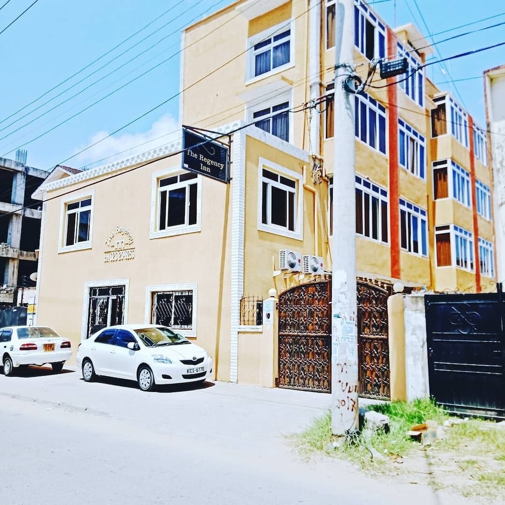 Hotel Regency Inn