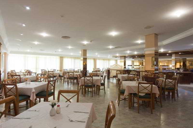 dal travel Universal Aparthotel Elisa