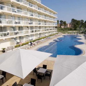 Sejur Hotel Las Gaviotas Suites Hotel vacanta Platja de Muro