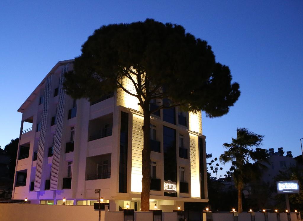 Letstay Hotel